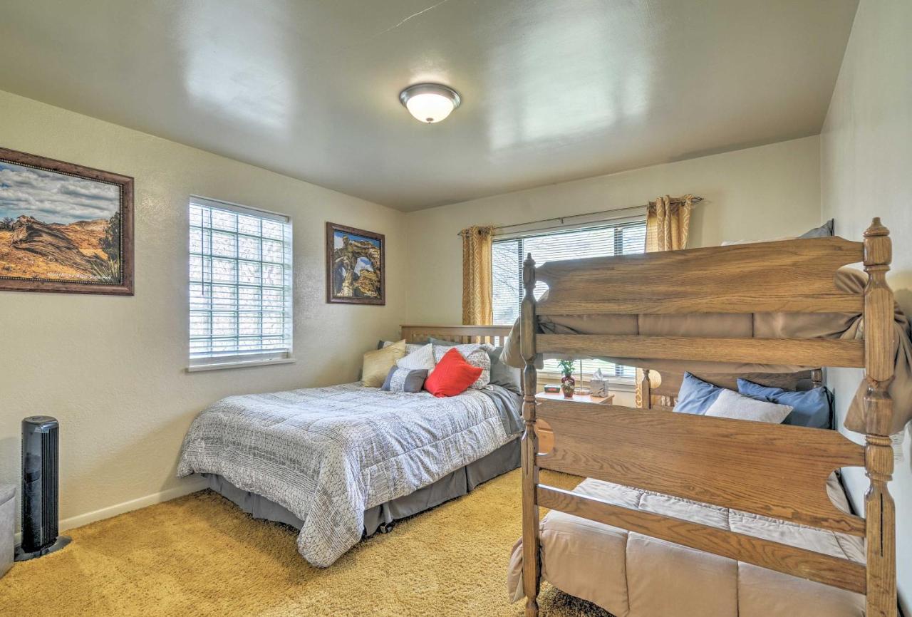 Panguitch Home With Patio About 24 Mi To Bryce Canyon エクステリア 写真